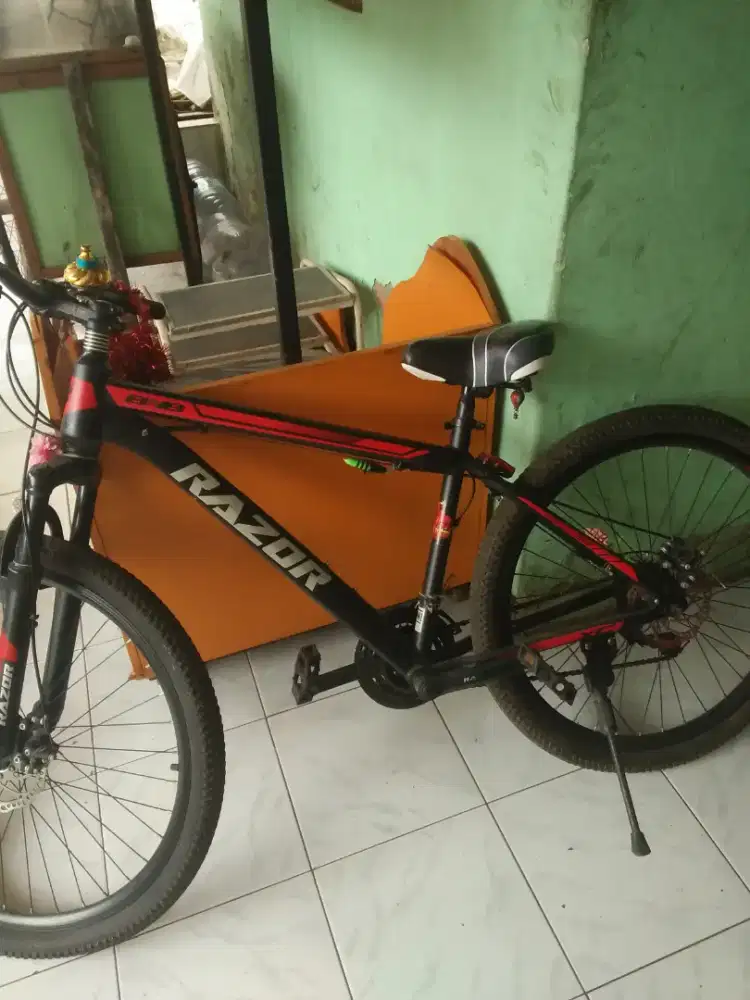 Jual sepeda Razor