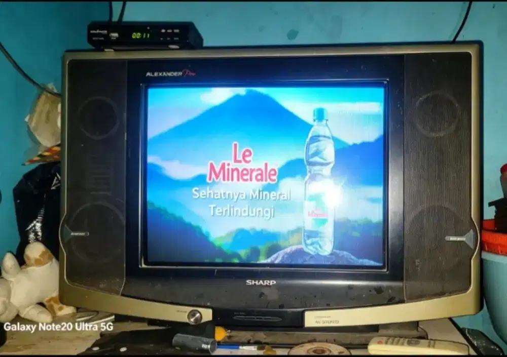 Tv tabung sharp