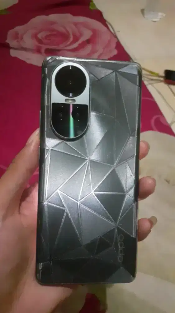Oppo Reno 10 5g ram 8/256gb