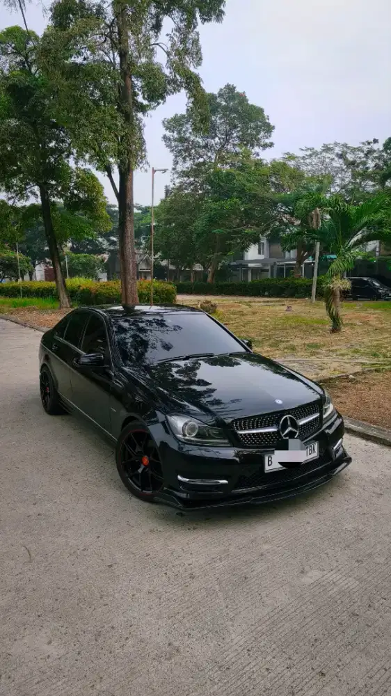 Mercedes Benz C200 W204 2014 Avantgarde