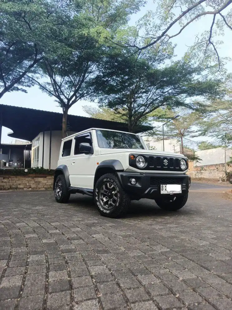 Suzuki Jimny 4x4 AT JB74 2021