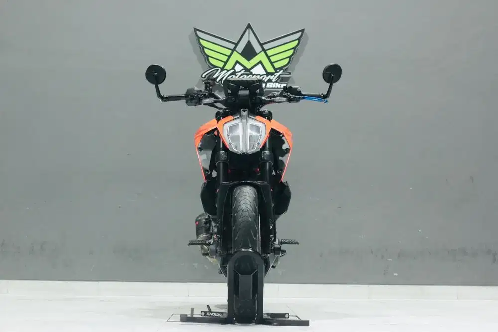 KTM Duke 390 ABS 2018 mulus er6n er6f 650 Z650 ninja650 CBR600 GSX600