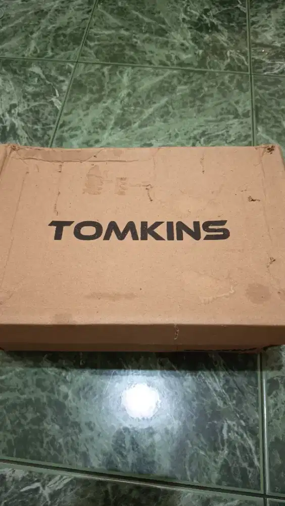 sepatu tomkins anak size 38 original baru,nego