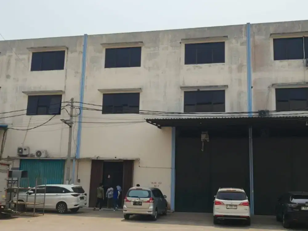 Gudang Luas Siap Guna Ada Kantor 3 Lantai di Pergudangan 100 Teluk Naga Dadap Kosambi
