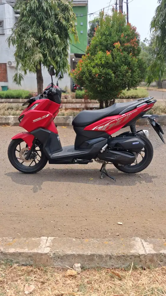 (A) Honda Vario 160 2024 KM LOW 6RB PERAK