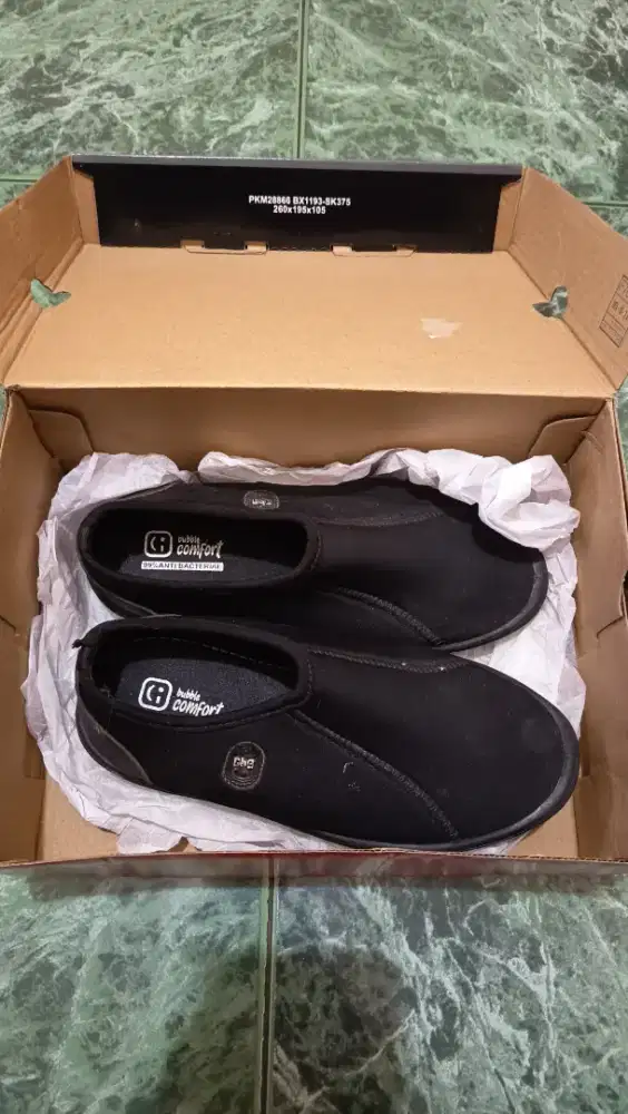 sepatu bata bubble gum anak size 35 original baru,nego