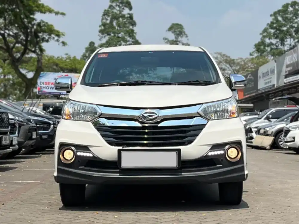 CIAMIK ‼️ DAIHATSU XENIA 1.3 R SPORTY MT 2018 PUTIH