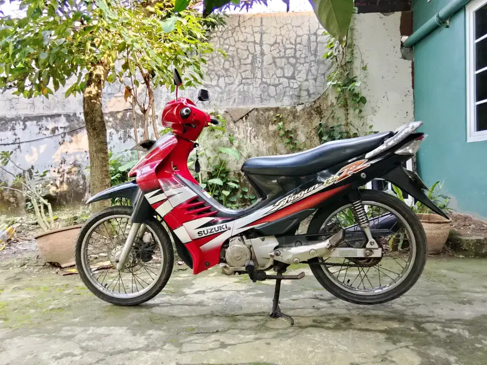 Di jual shogun 125. Th 2005