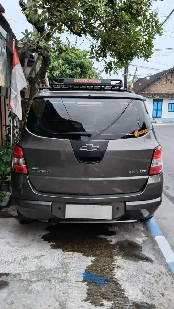 Chevrolet Spin LTZ Matic 2013