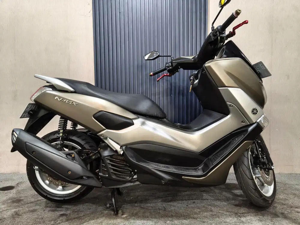 Nmax 155 non ABS 2016 istimewa mulus terawat siap pakai...