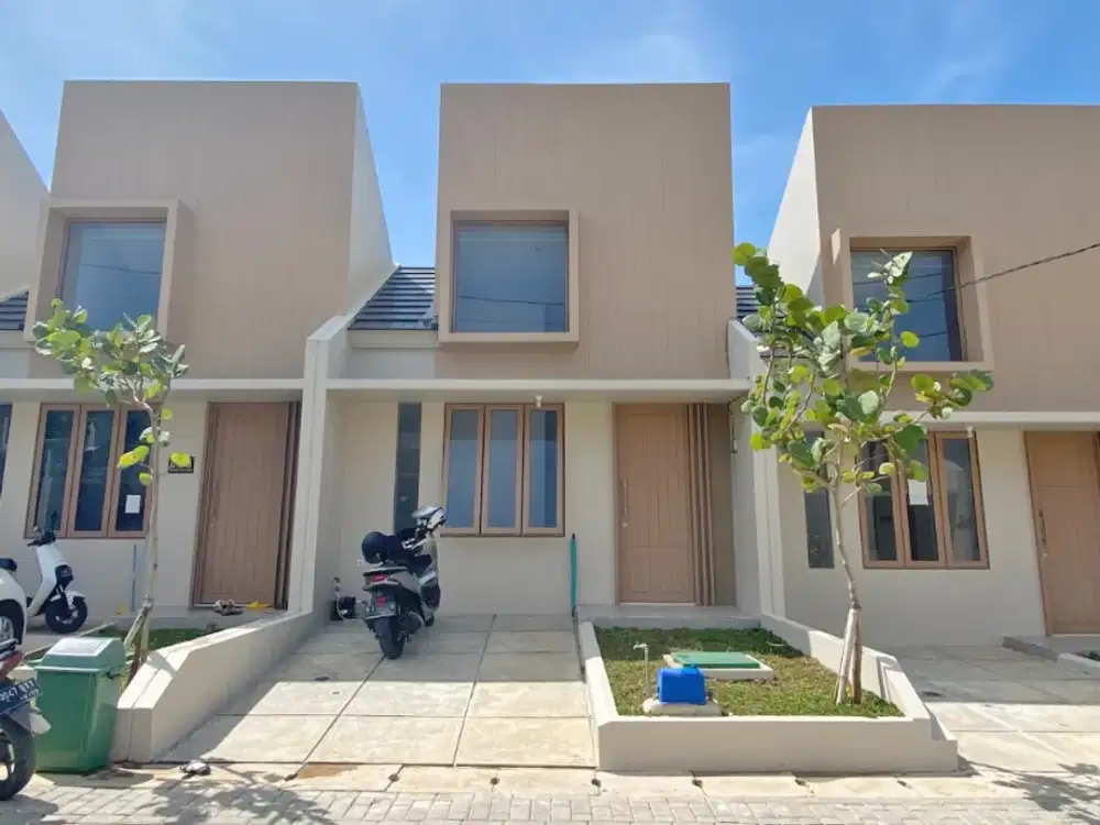 Dijual Murah Rumah Minimalis 1 lantai dengan kanopi di Springhill Yume Lagoon, Cisauk, Tangerang ada wisata speed boat di danau nya
