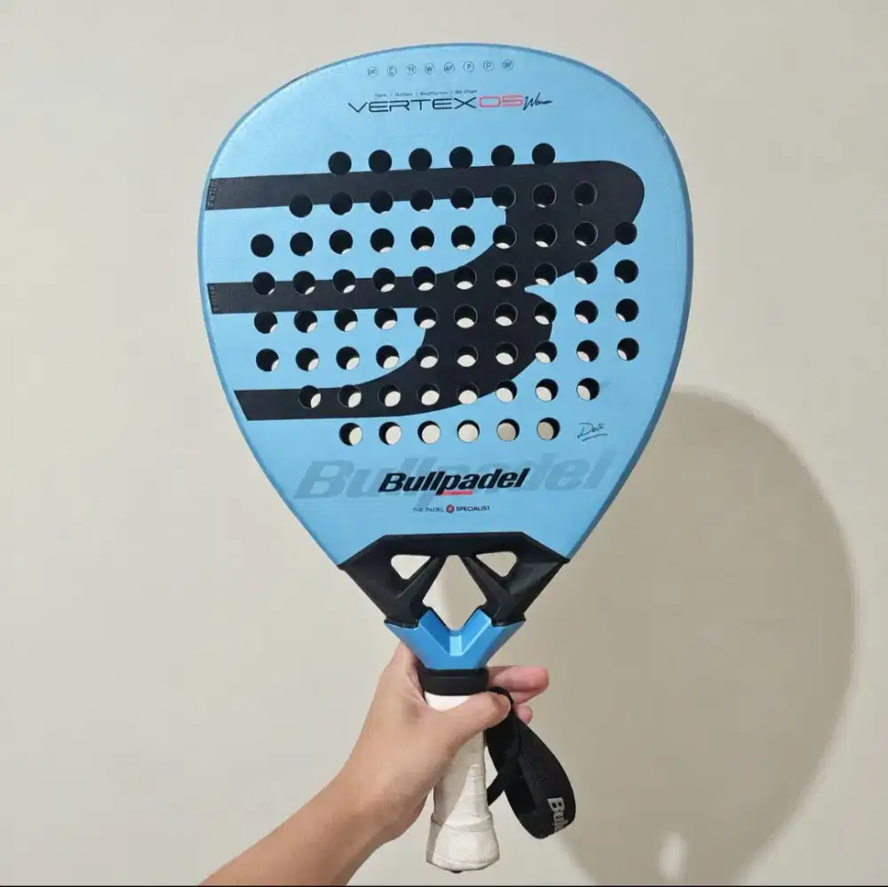 Raket Padel Bullpadel 2026 Vertex 05 Women