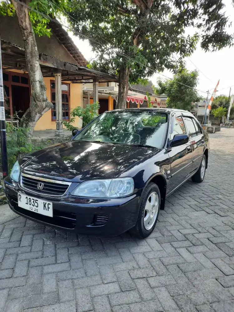 City Z 2001 Istimewa