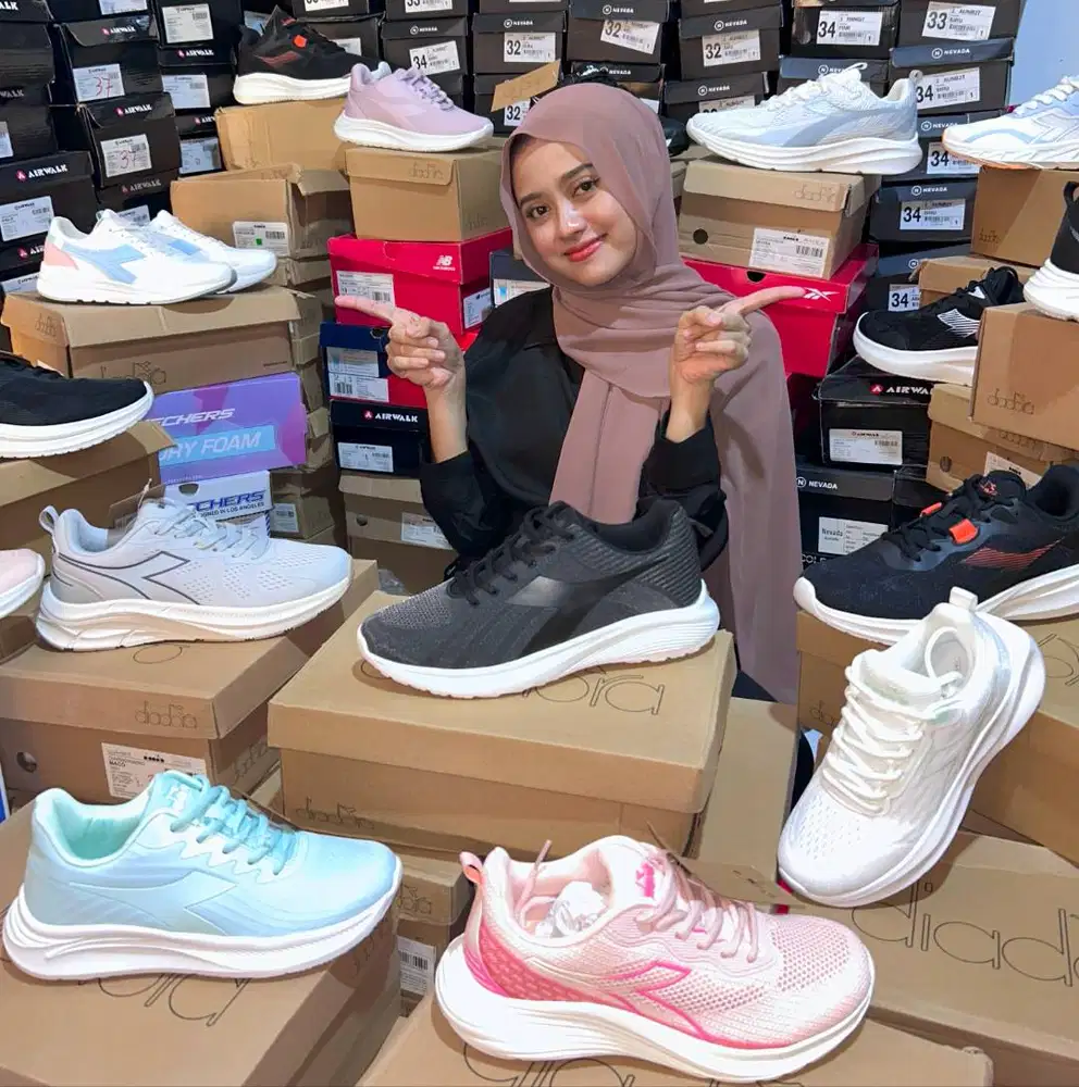 Obral Sepatu Ori, Skechers, Diadora, Airwalk, Lotto, Astec, Nevada dll