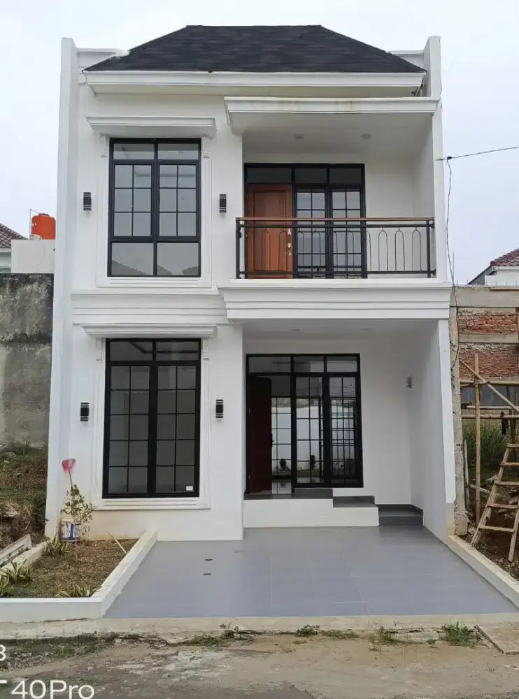 Rumah Baru 2 lantai lokasi premium  jalan Raya Sawangan Depok