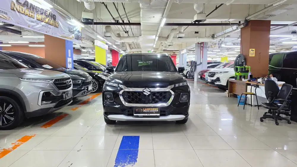 Suzuki Grand Vitara Hybrid 2023