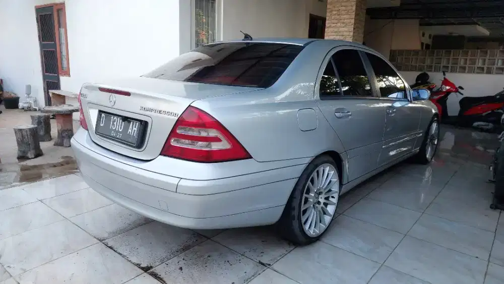 Mercy C180 Kompressor thn 2003 - Abu²