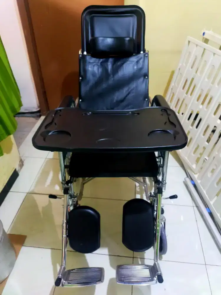 Kursi roda 3 in 1 merk sellaco