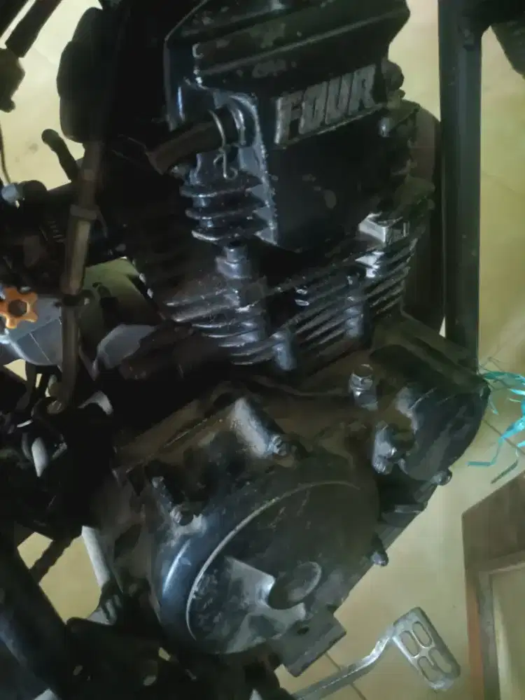 MESIN MOTOR SCORPIO 225