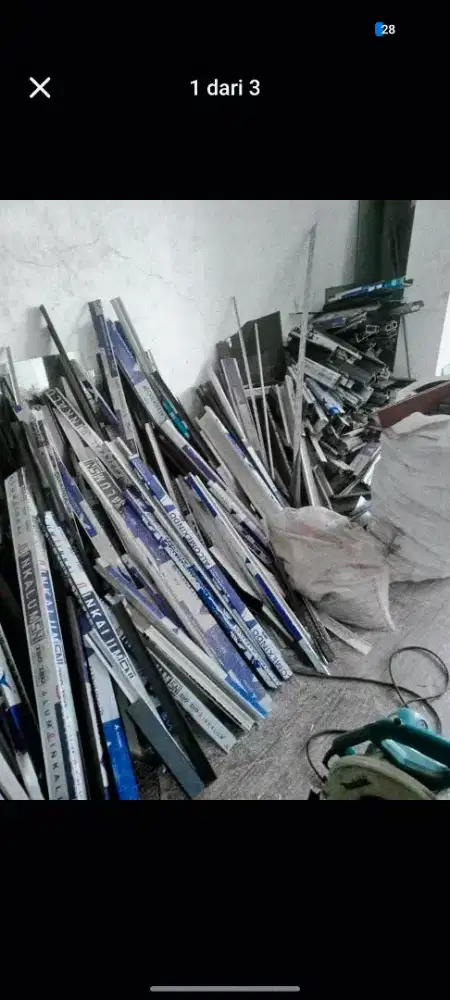Menerima jual beli barang bekas