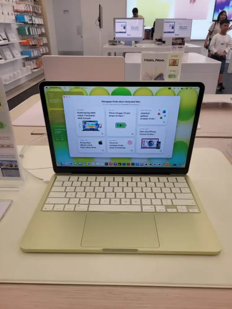 Promo MacBook Neo bisa kredit cicilan ringan tanpa DP
