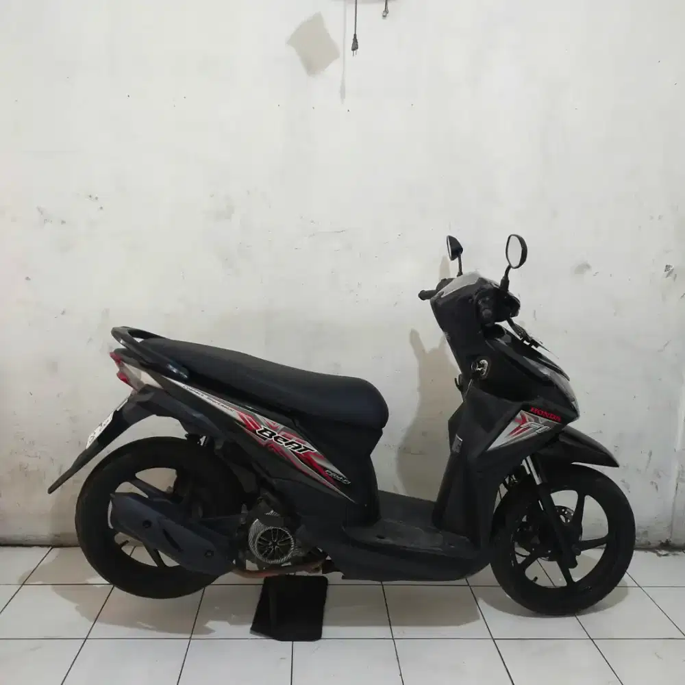 Honda Beat ESp 2015 Bagus lengkap