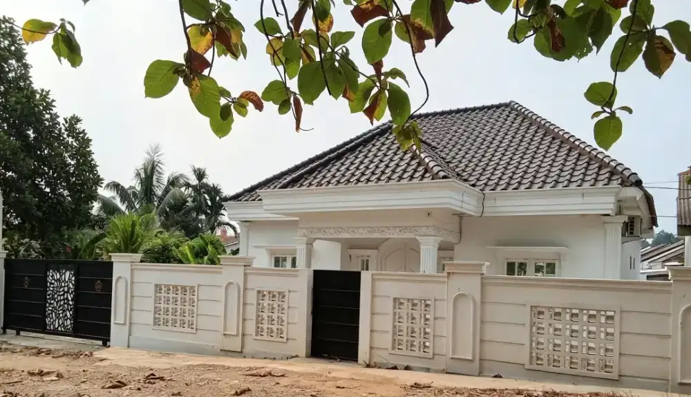 Rumah cantik dengan dengan isi