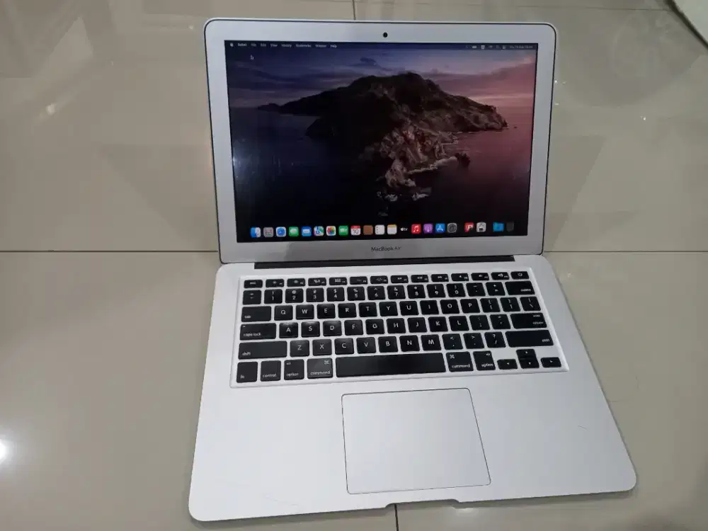 Macbook Air 2015 13in Ram 8/128Gb unit+casan normal