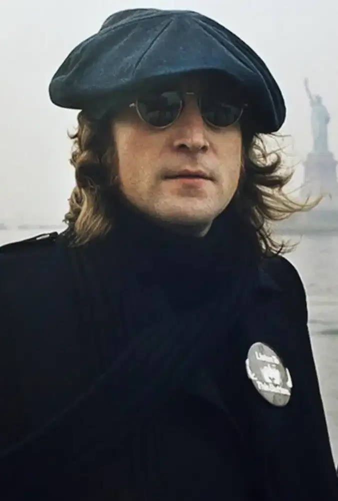 Topi JOHN LENNON KLASIK