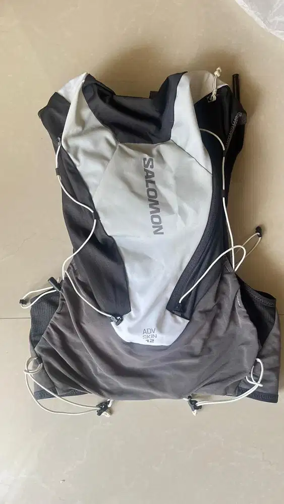 Hydropack/ Vest Salomon Adv Skin 12 Gradient Phantom/Castlerock