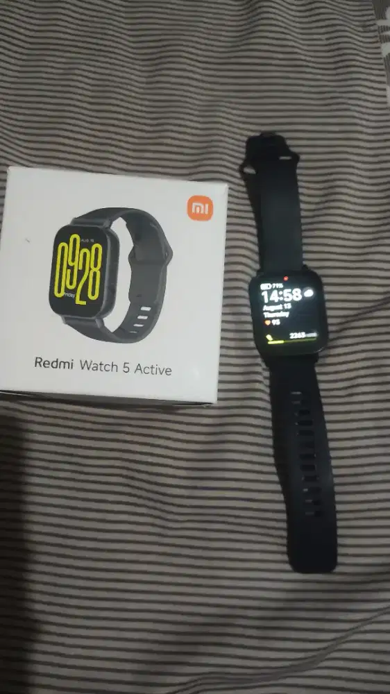 Jam redmi watch 5 jarang di pakai seperti baru