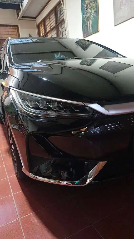 BYD M6 2025 Listrik