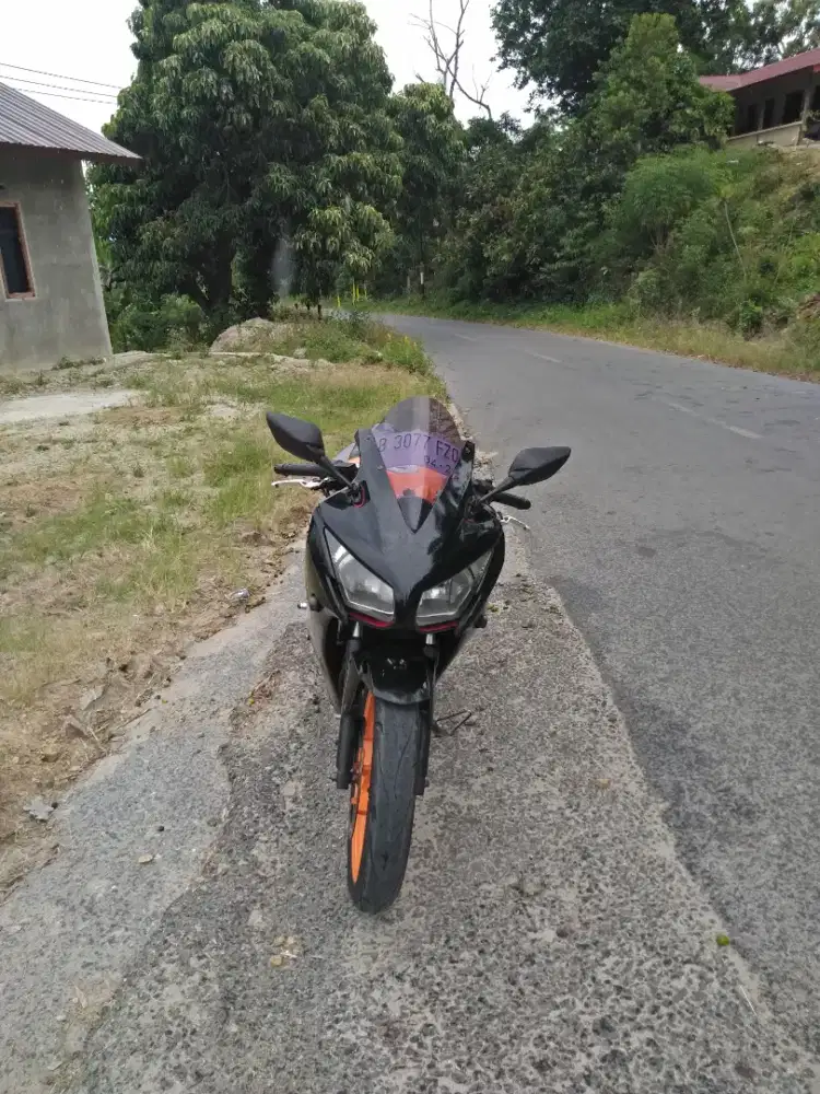 Dijual Honda CBR150R K45A 2015