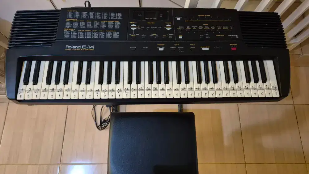 PRELOVED ROLAND E-14 – INTELLIGENT KEYBOARD