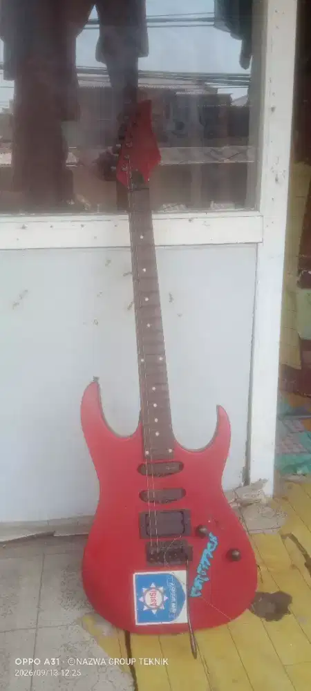 Gitar elektrik mulus