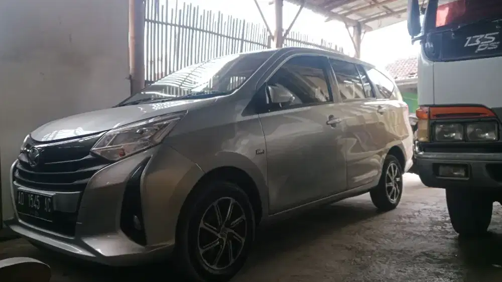 Jual mobil Calya tipe G