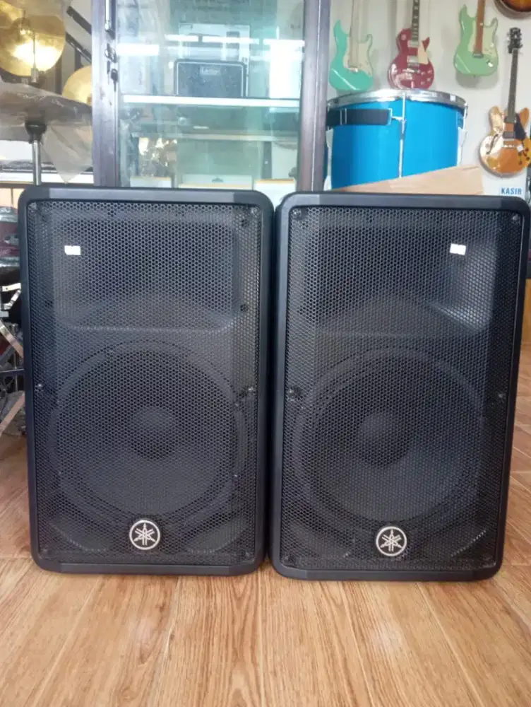 SPEAKER AKTIF YAMAHA DBR12