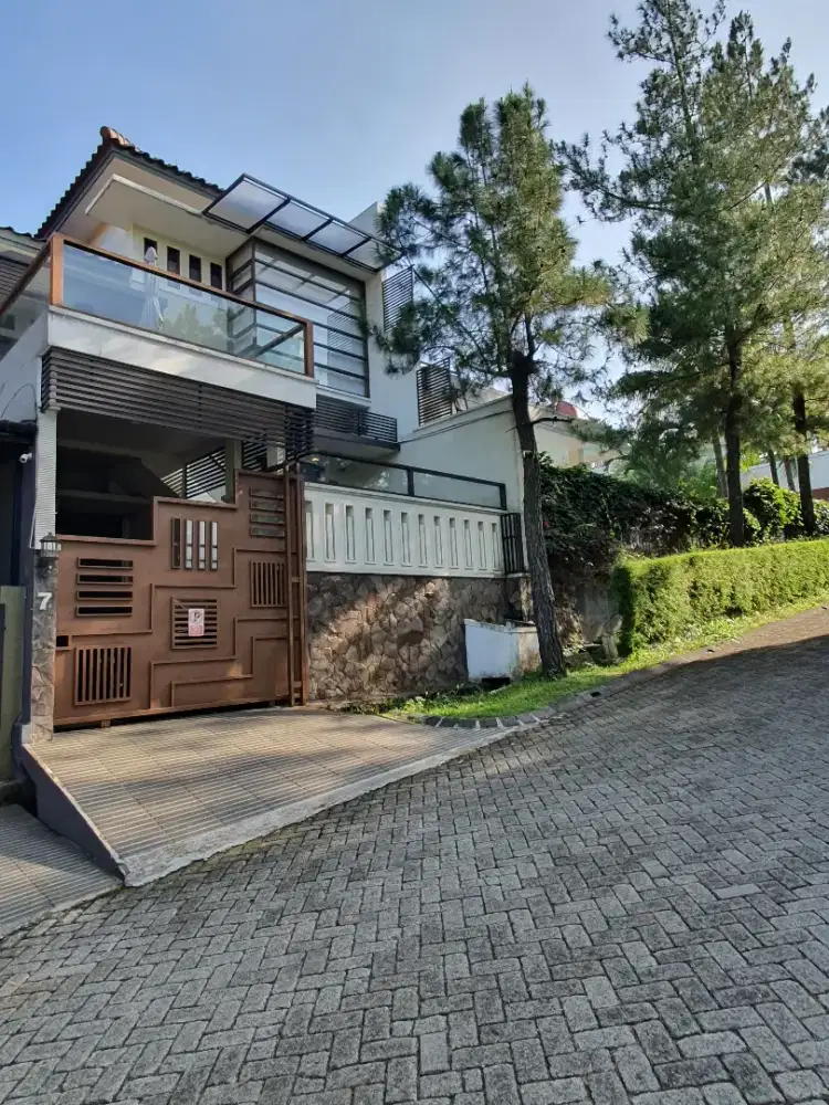 Dijual Rumah Montecarlo Residence