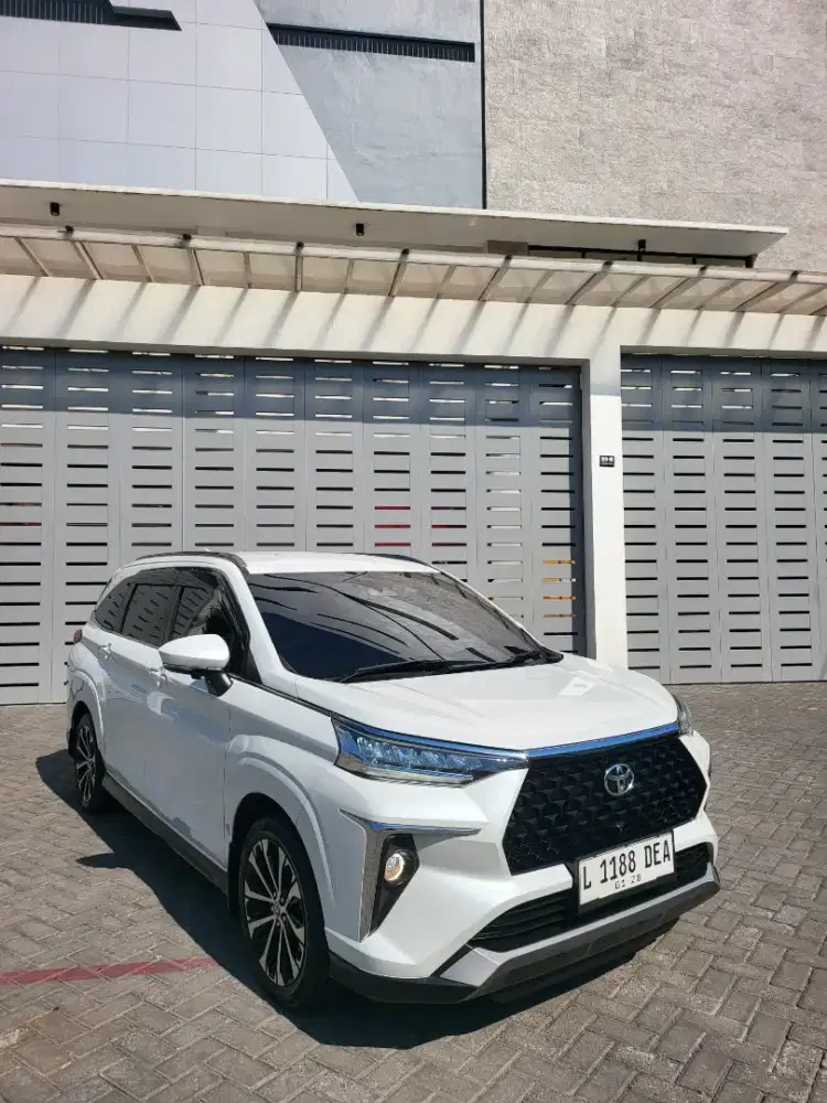 AVANZA VELOZ Q TSS TAHUN 2022 LIKE NEW