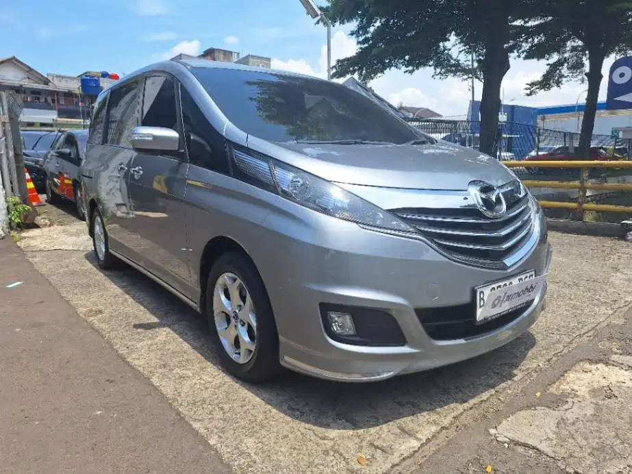 DP MURAH Mazda Biante 2.0 Bensin-AT 2017 Silver CUFNB