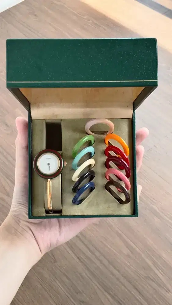 Jam Tangan Vintage Gucci Bangle ORI