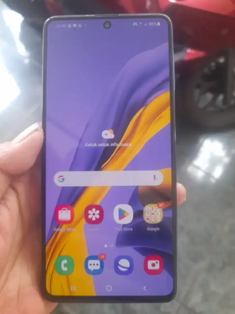 Tt/mahar : Samsung M51. 8/128gb. Snapdragon 730G.
