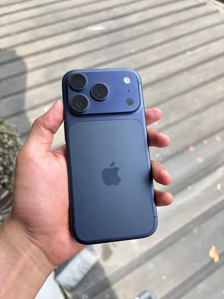 Iphone 17 Pro Deep Blue 256GB
