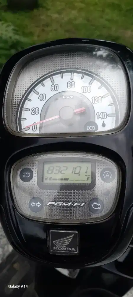 SCOOPY 2019 BAGUS