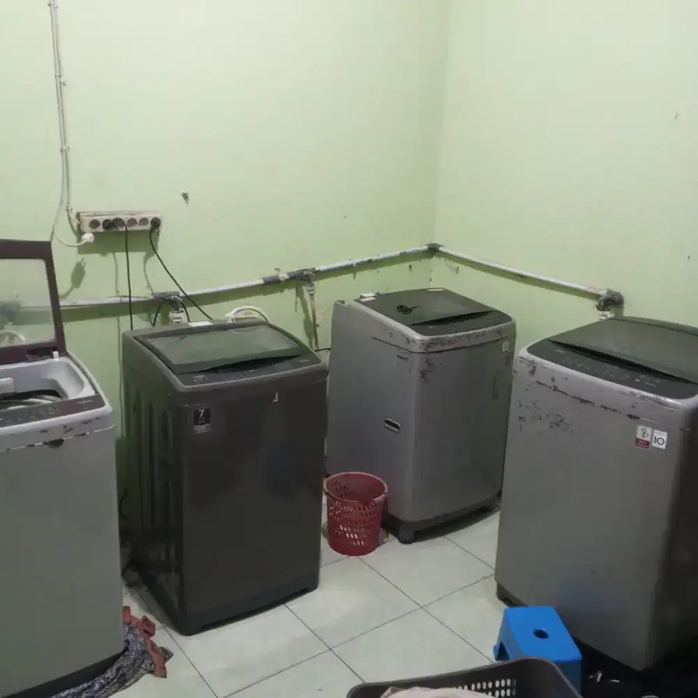 Dijual 4 mesin cuci ex laundry kapasitas 7 kg,8 kg, 13 kg dan 18 Kg