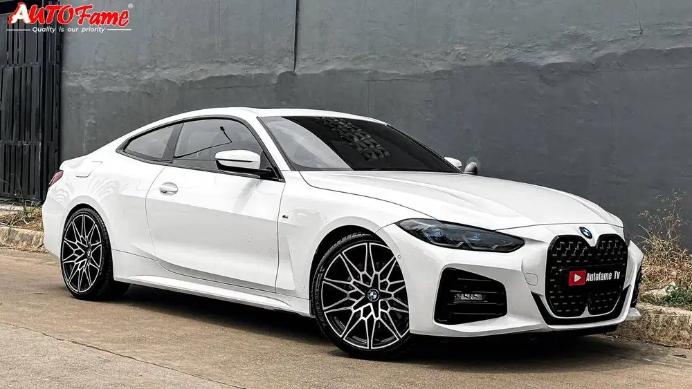 KM5RB BMW G22 430i Coupe M Sport Pro Mineral White Metallic On Black N