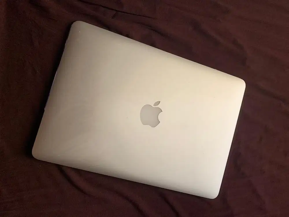 Macbook Air 2017 8/128gb
