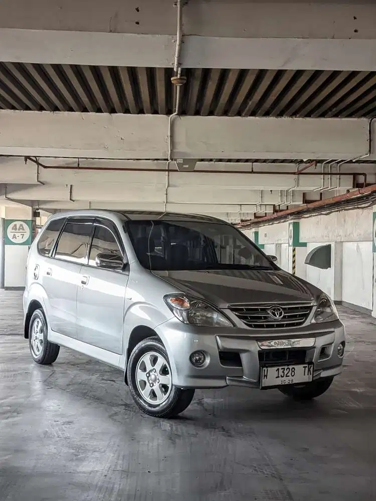 Toyota Avanza 2005 Bensin MANUAL TERAWAT