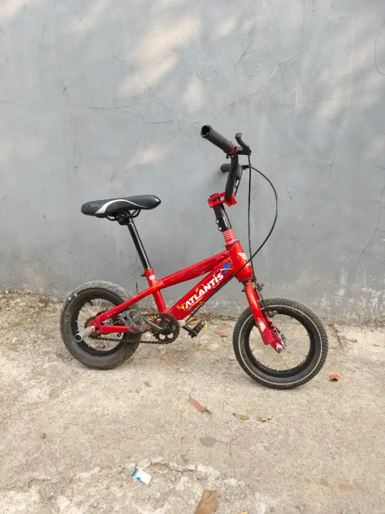 Sepeda mini ukuran 12 inchi