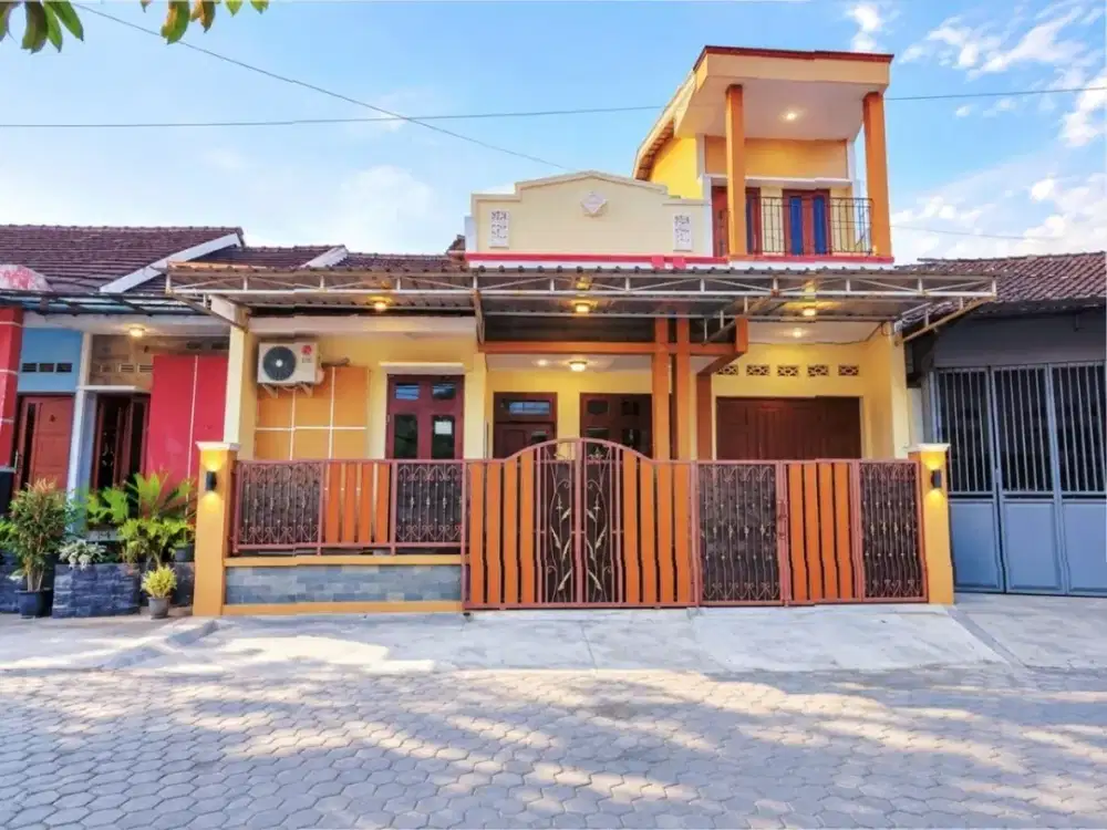 Rumah Bagus Dekat Taman Jaya Wijaya Mojosongo Solo